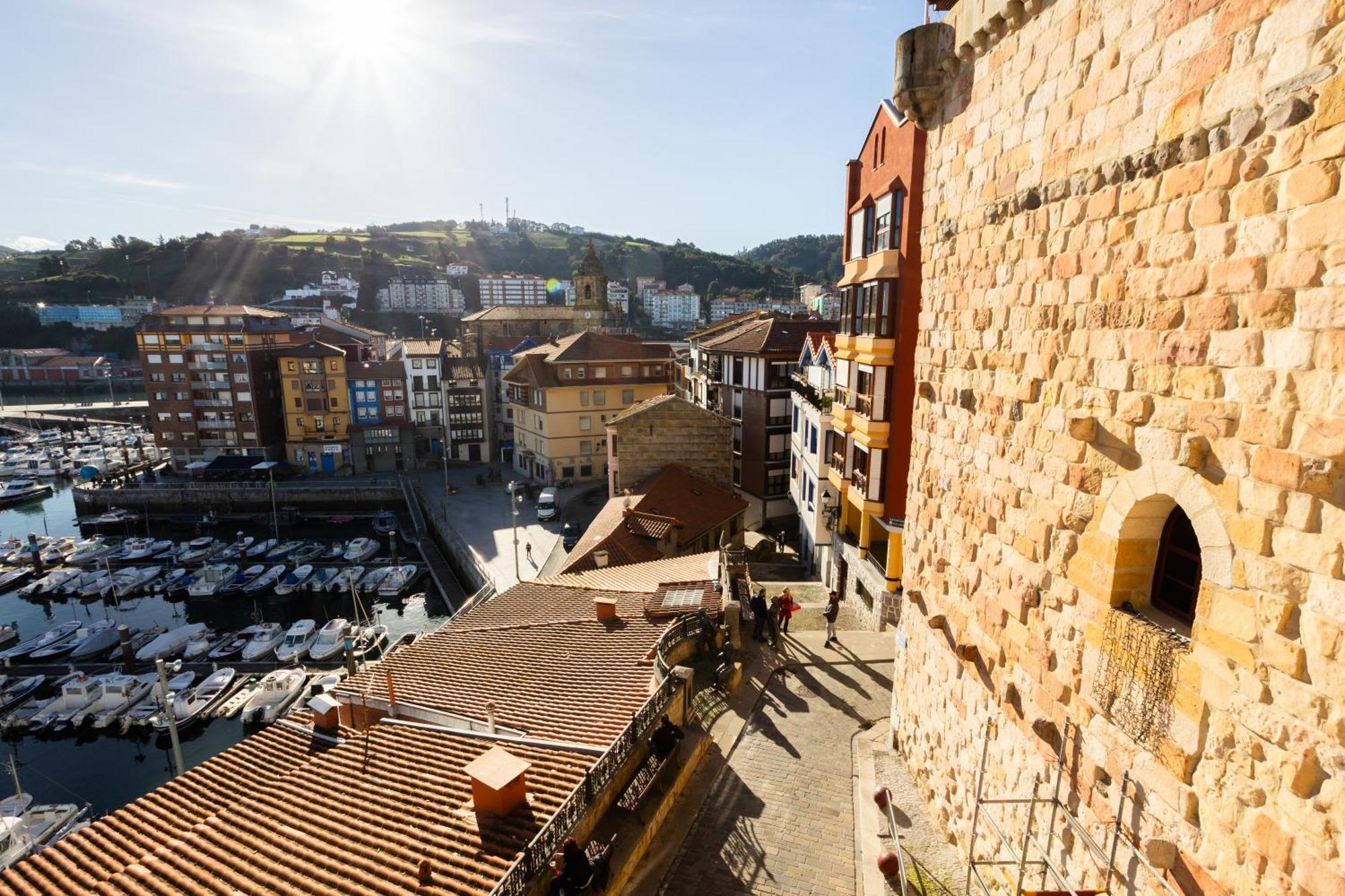 Apartamentos Bermeo, Museoa Esterno foto